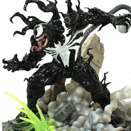 Marvel Gamerverse Gallery Spider-Man 2 Venom Statue Diamond Select 85260