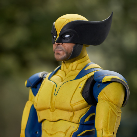 Marvel Select Deadpool & Wolverine - Wolverine Action Figure Diamond Select 85432
