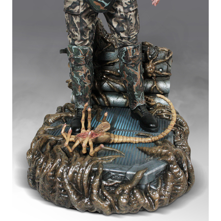 Alien Corporal Hicks Statue Échelle 1:4 Hollywood Collectibles Group 9460 914193