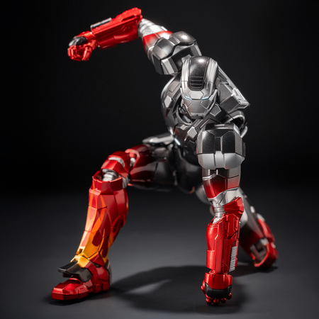 Marvel DLX Iron Man Mark 22 “Hot Rod” Action Figure Threezero 3Z09450W0 914365