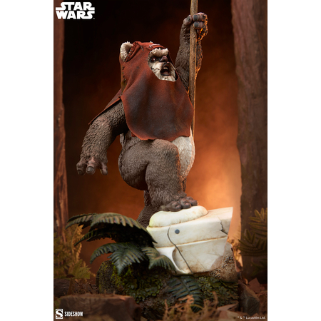 Star Wars Wicket (Return of the Jedi) Premium Format Figure Sideshow Collectibles 300919
