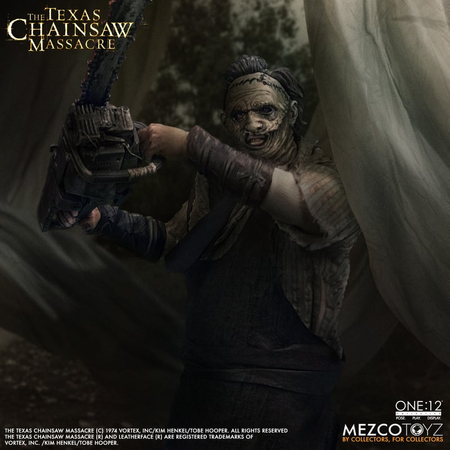 One:12 Collective The Texas Chainsaw Massacre (2003): Leatherface Mezco Toyz 77526