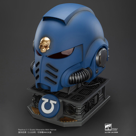 Warhammer 40K Ultramarines Captain MkX Helmet & Display Stand JoyToy JT03745