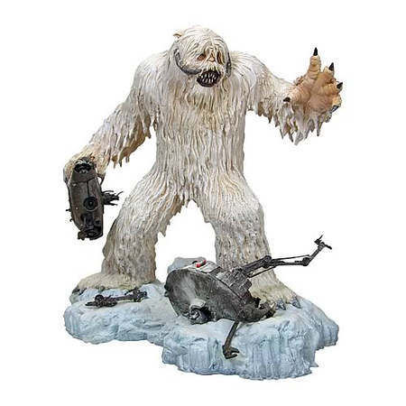 Wampa Gentle Giant Statue
