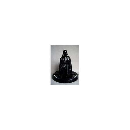 tar Wars Darth Vader kneeling statue