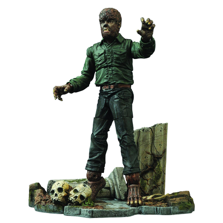 Universal Monsters Select Wolfman Version 2  7 inches