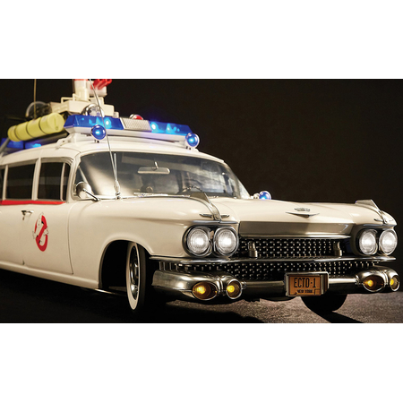 ECTO-1 Ghostbusters 1984