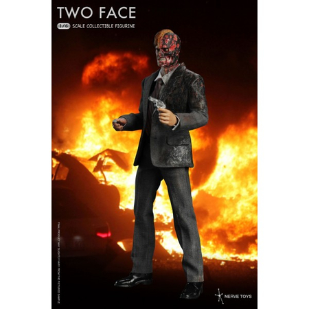 Two-Face (style DC) figurine 1:6 Nerve Toys CGL-MF10